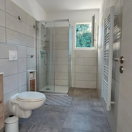 A Caseta Rdc Apartment